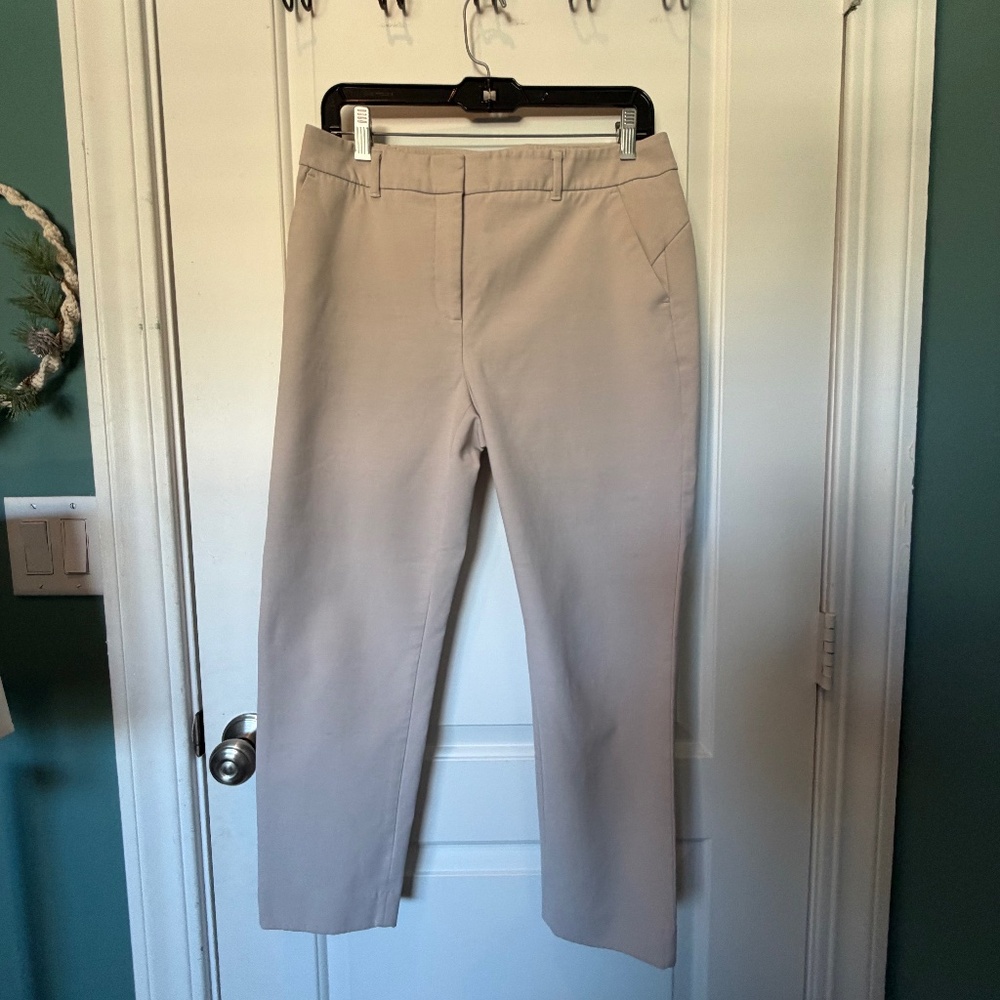 White House Black Market "The Slim Ankle" pant in tan size 10P